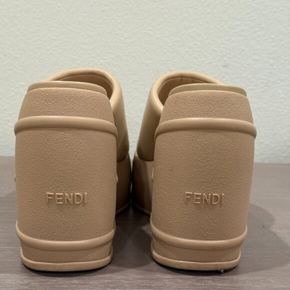 Fendi Padded Leather Platform Wedge Slides - Authentic - Picture 7 of 12